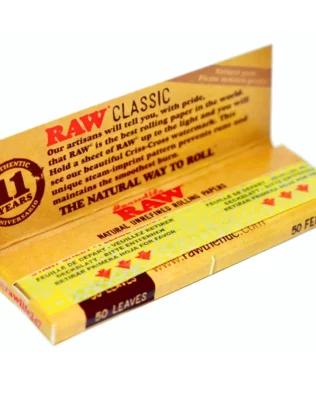 RAW Classic Rolling Papers 1¼ size