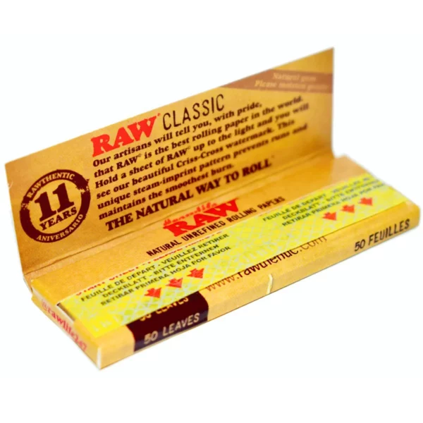 raw classic rolling paper
